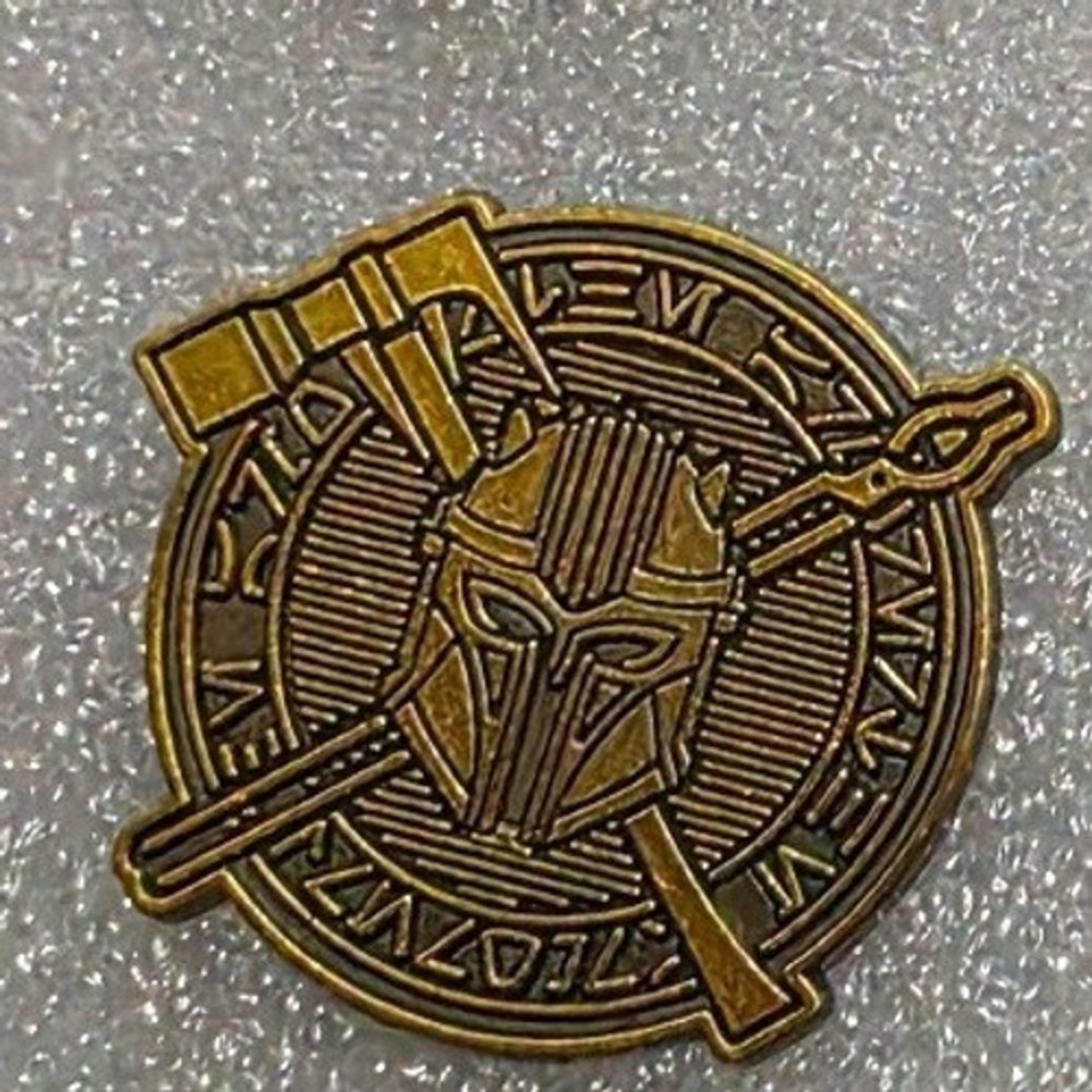 Star Wars The Mandalorian Armorer Enamel Pin Bronze Tone Helmet Tools Lapel Pin